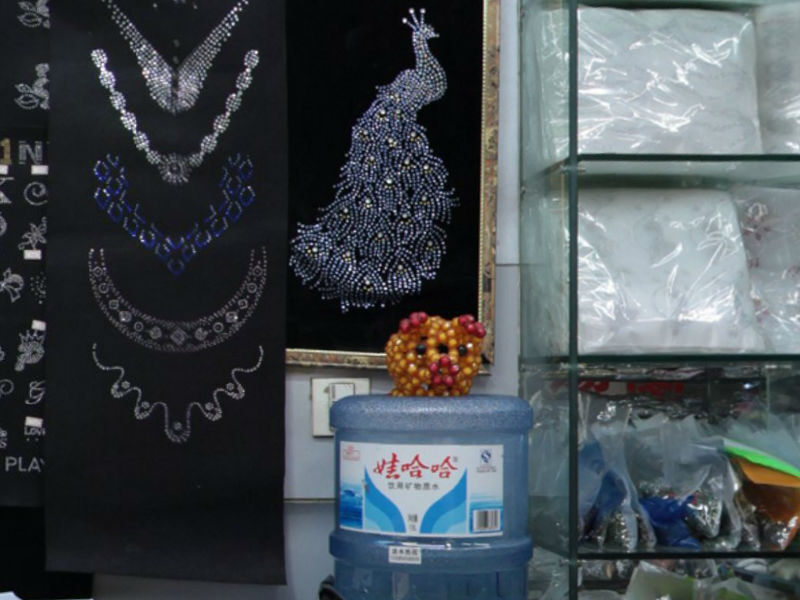 义乌市小熊服装辅料