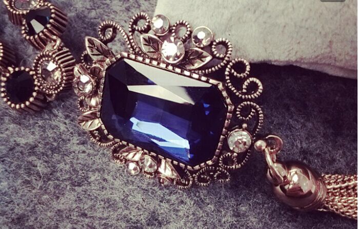 宫廷风复古流苏宝石毛衣链2