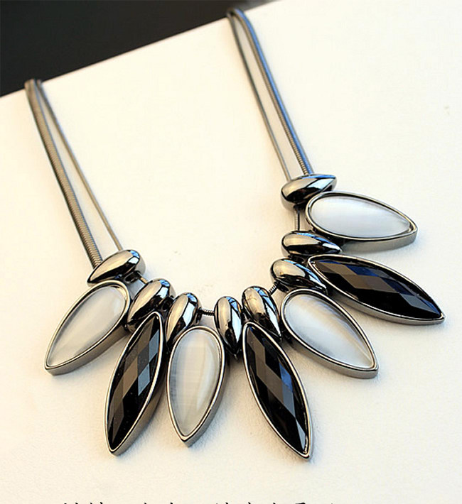 饰品尖水晶猫眼石锁骨链短2