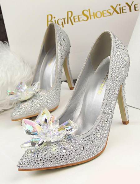 欧美范高跟浅口水晶鞋