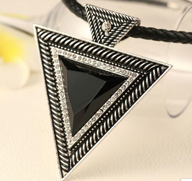 黑水晶大三角欧项链2