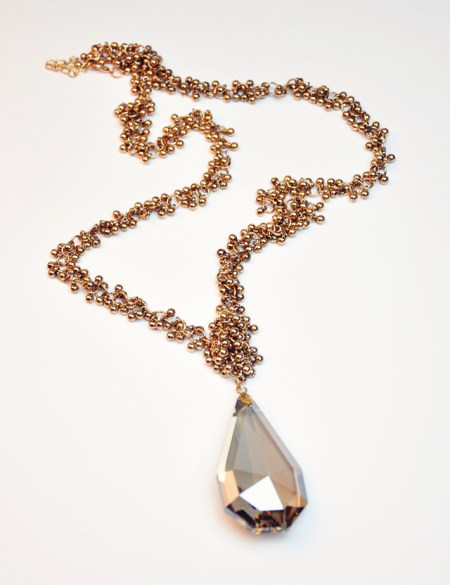 茶色水晶宝石吊坠毛衣链