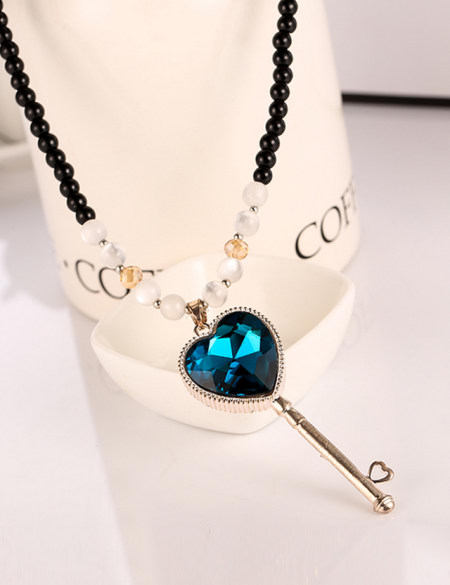 韩版时尚水晶钥匙毛衣链