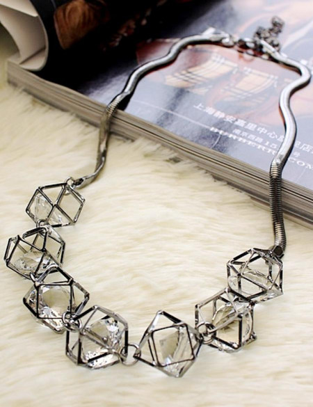 镂空立体水晶金属夸张项链2