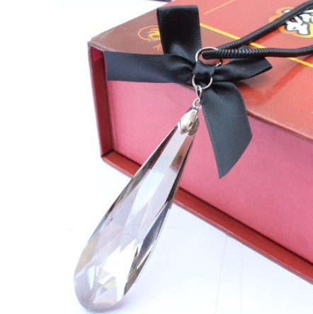 新款大水滴水晶挂件，水晶毛衣链