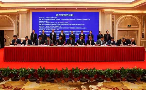 00300180827_57855805