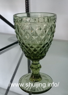 钻形小酒杯